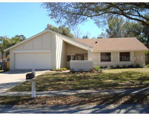 421 Willowbrook Ln., Longwood, FL 32779