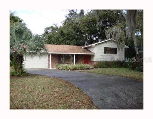 3545 Cactus Ln., Mount Dora, FL 32757