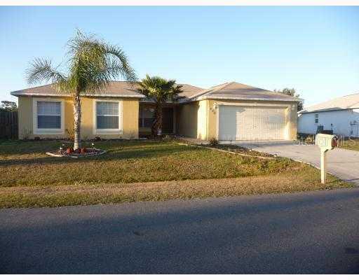 913 Albertville Ct., Kissimmee, FL 34759