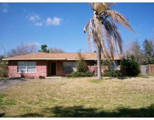 2309 North Ave., Leesburg, FL 34748