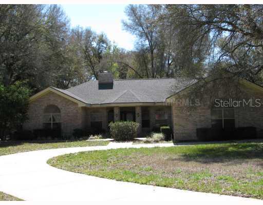 2555 Country Squire Ln., DeLand, FL 32720