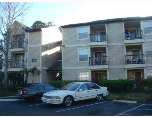 1916 Lake Atriums Cir. #26, Orlando, FL 32839