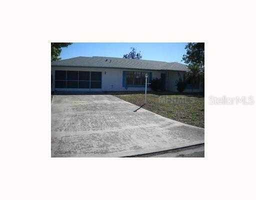 117 Airview Ave., Lehigh Acres, FL 33936