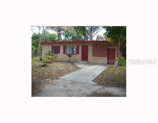 2957 Cocos Ave., Fort Myers, FL 33901