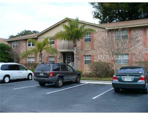 464 Banyon Tree Cir. #200, Maitland, FL 32751