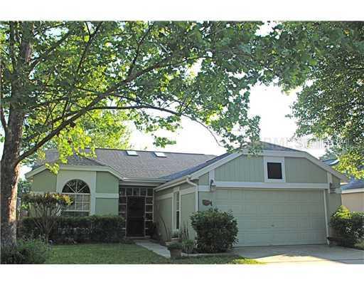 1076 Kelly Creek Cir., Oviedo, FL 32765