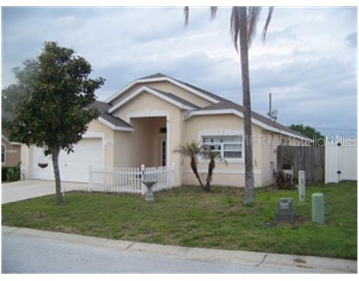 152 Prince Charles Dr., Davenport, FL 33837
