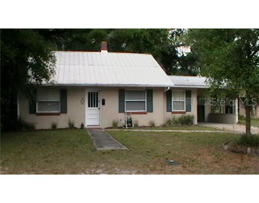 329 W University Ave., DeLand, FL 32720