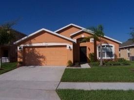 857 Sandy Ridge Dr., Davenport, FL 33896