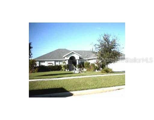 218 Pleasant Hill Dr., Clermont, FL 34711