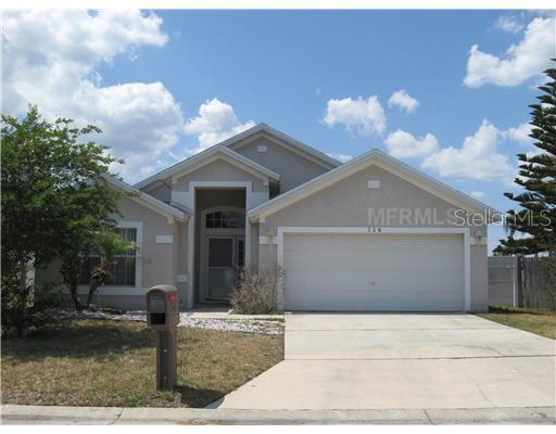 326 Prince Charles Dr., Davenport, FL 33837