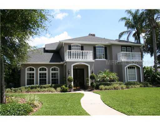 802 Lullwater Dr., Oviedo, FL 32765