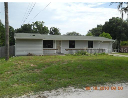 2113 Eau Claire Ave., DeLand, FL 32724