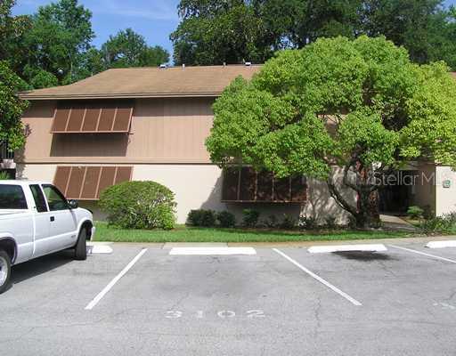 160 Live Oak Woods Ct. #10B, Deltona, FL 32725