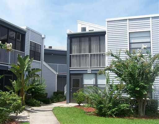 3897 Atrium Dr. #U2, Orlando, FL 32822