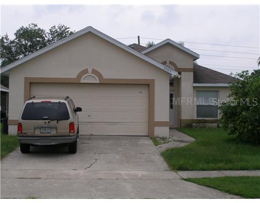 2503 Chatham Cir., Kissimmee, FL 34746
