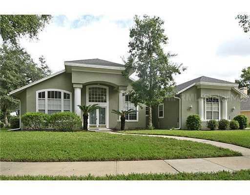 824 Royalwood Ln., Oviedo, FL 32765