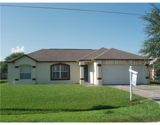 925 Nancy Ct., Kissimmee, FL 34759