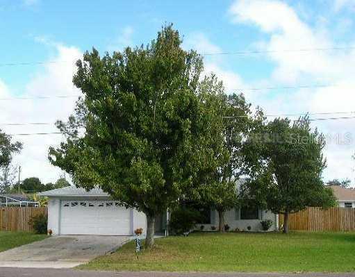 676 Reindeer Dr., Poinciana, FL 34759