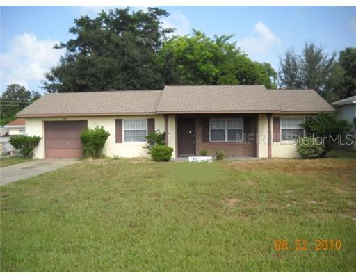 1585 Triangle Dr., Mount Dora, FL 32757
