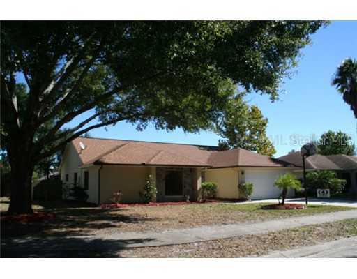 1049 Beckstrom Dr., Oviedo, FL 32765
