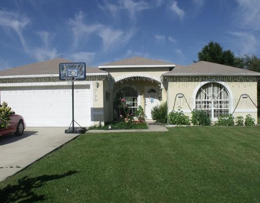 799 Squirrel Ct., Poinciana, FL 34759