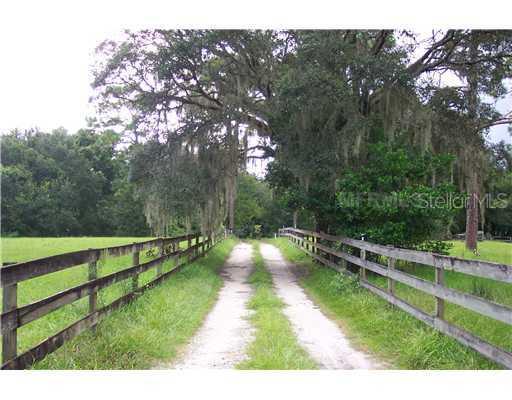 5251 Garlanger Tr., Oviedo, FL 32765