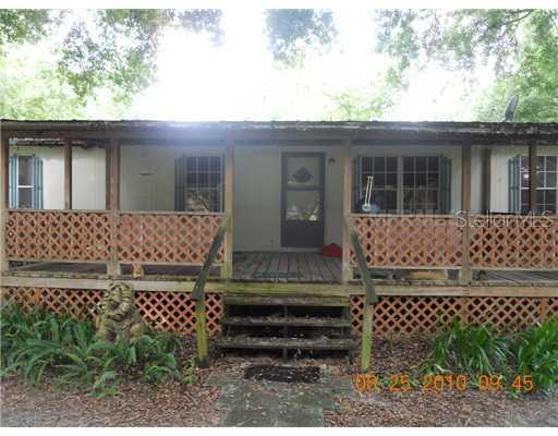 22821 Rockland Ave., Sorrento, FL 32776