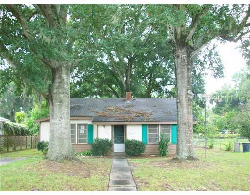 230 W Magnolia St., Apopka, FL 32703