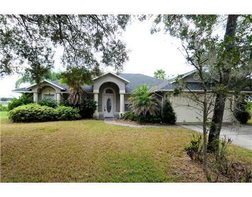 413 Meadow Green Dr., Davenport, FL 33837