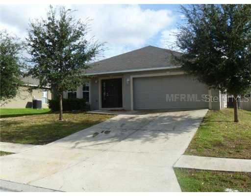 2319 Sandridge Cir., Eustis, FL 32726