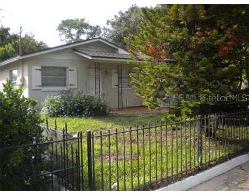 704 Snowden St., Ocoee, FL 34761