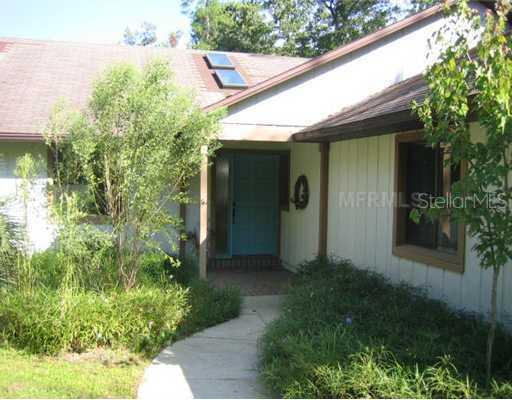 32559 Okaloosa Tr., Sorrento, FL 32776
