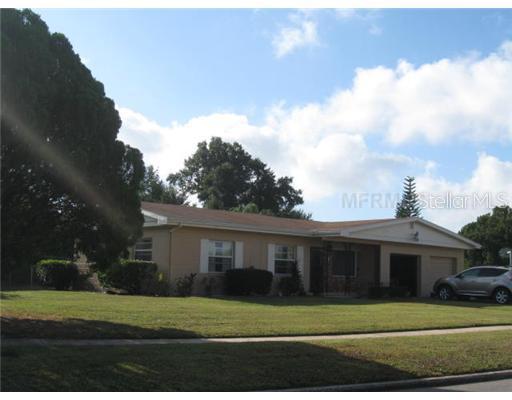2101 Barksdale Dr., Orlando, FL 32822