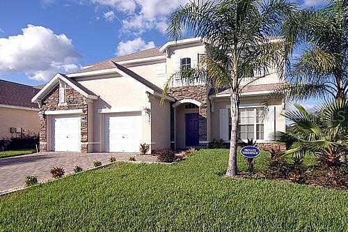 2561 Sand Hill Point Cir., Davenport, FL 33837