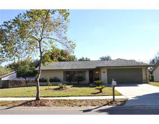 1035 Mckinnon Ave., Oviedo, FL 32765