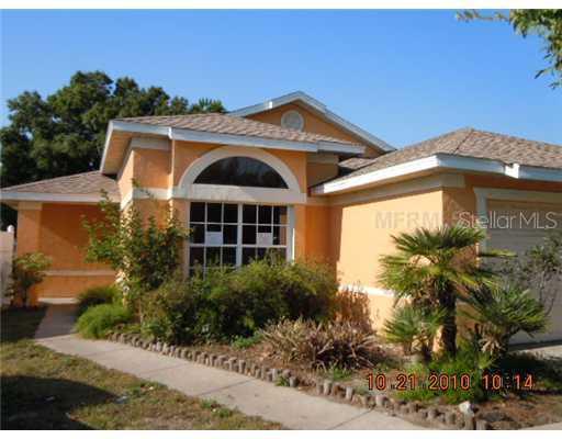 308 Palmview Ct., Kissimmee, FL 34743