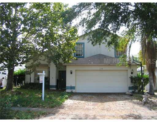 132 Knights Hollow Dr., Apopka, FL 32712