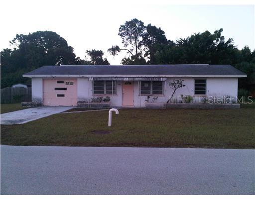 909 E 2nd St., Englewood, FL 34223