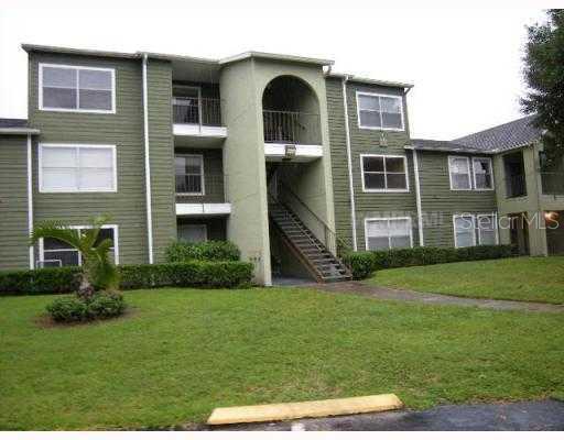 4760 Walden Cir. #11, Orlando, FL 32811