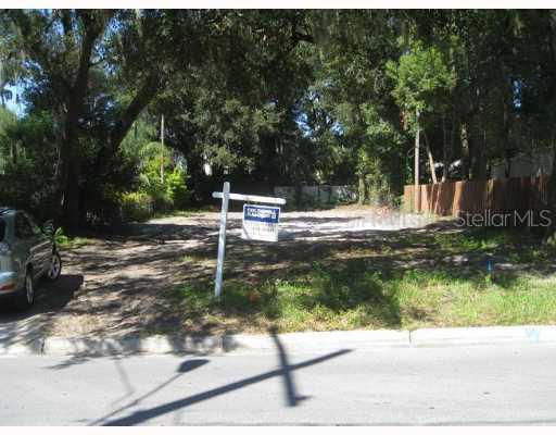 2211 E Central Blvd., Orlando, FL 32803