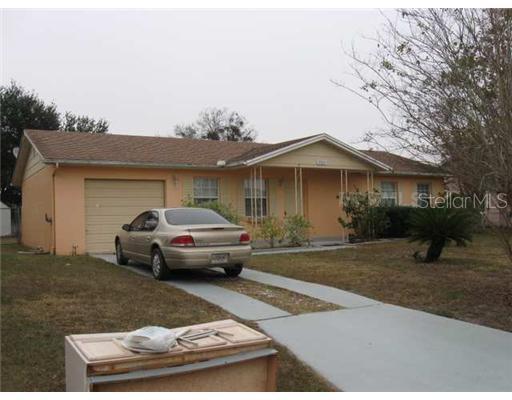205 Dahlia Dr., Kissimmee, FL 34743