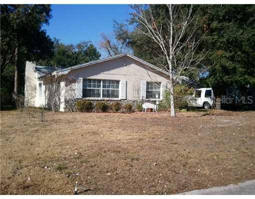 3440 Laurel Dr., Mount Dora, FL 32757