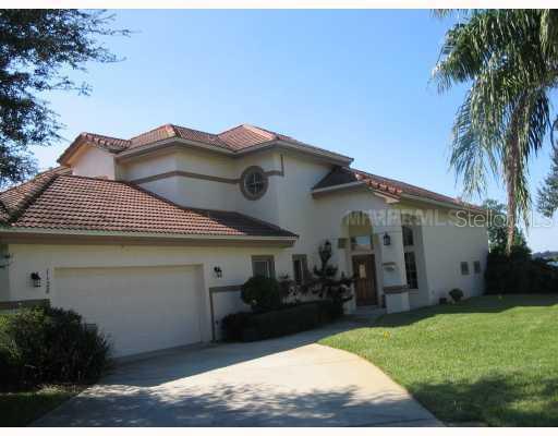 1128 Shoreline Ln., Winter Haven, FL 33884