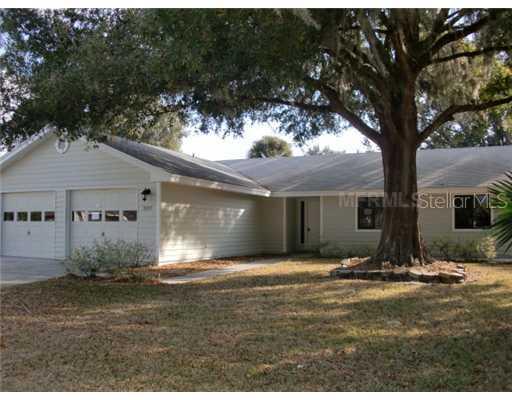 3137 Heather Glynn Dr., Mulberry, FL 33860