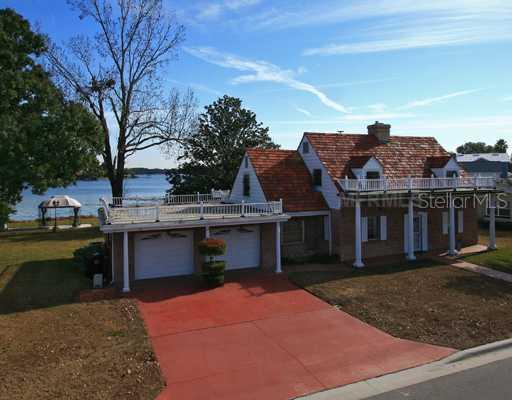 1746 Fairview Shores Dr., Orlando, FL 32804