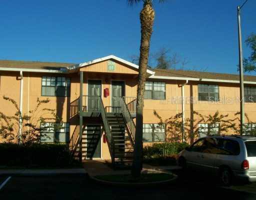 12401 Oak Cedar Pl. #202, Tampa, FL 33612