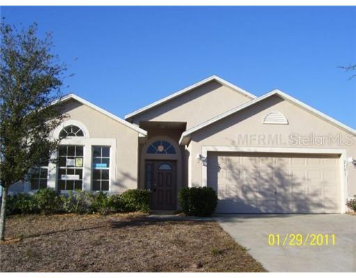 2151 Sandridge Cir., Eustis, FL 32726