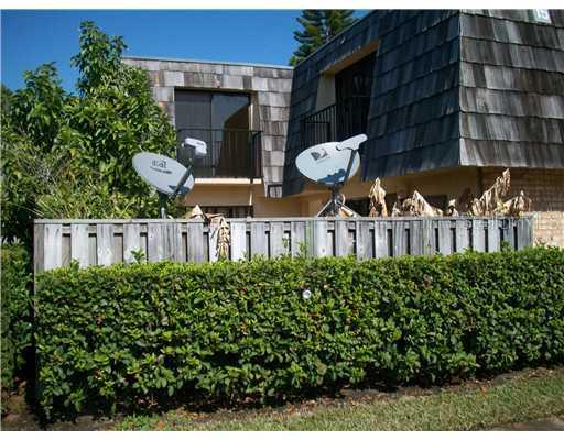 5258 Brook Ct. #235, Orlando, FL 32811