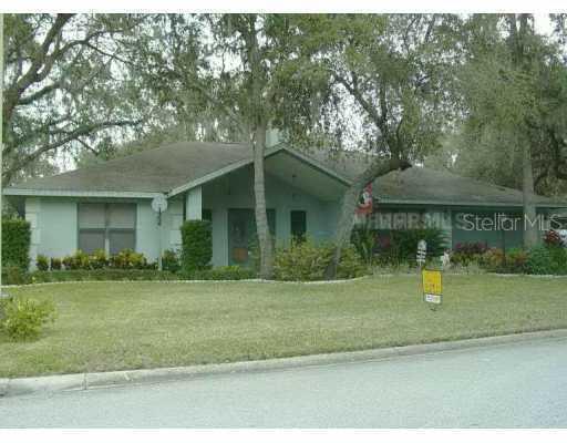 107 Homewood Dr., Winter Haven, FL 33880